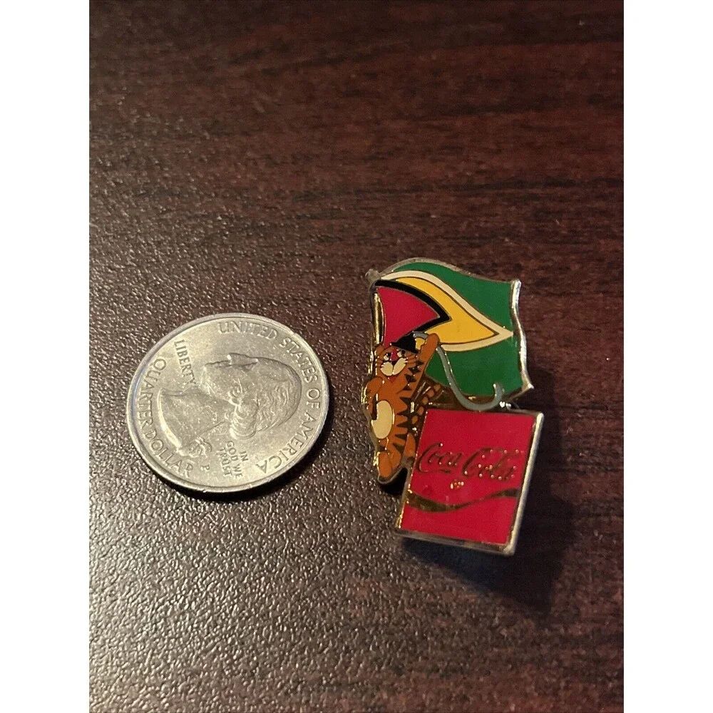 Vintage 1988 Seoul Olympics Coca Cola Hodori‎ Tiger Guyana Flag Lapel Pin